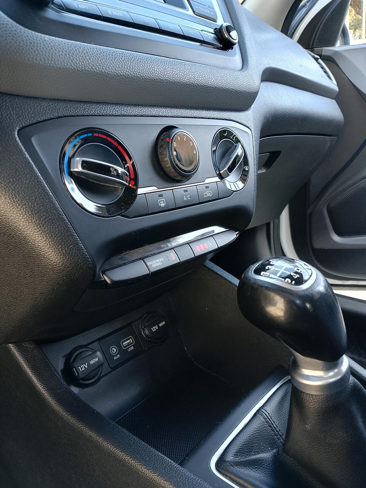 Hyundai i20 1.2 84 CV 5 porte Classic