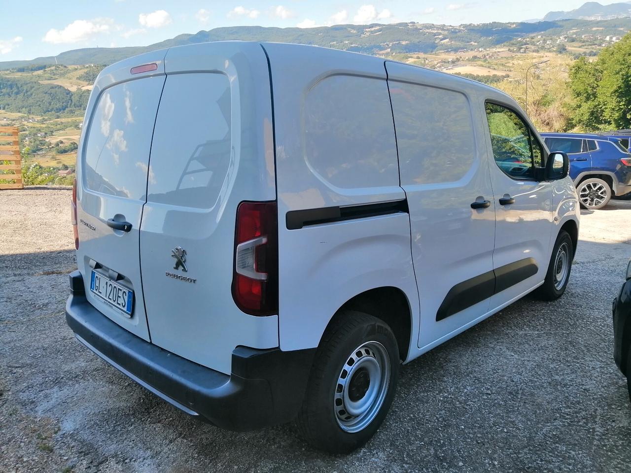 Peugeot Partner BlueHDi 100 cv