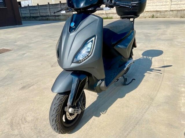 Piaggio 1 Active 2023
