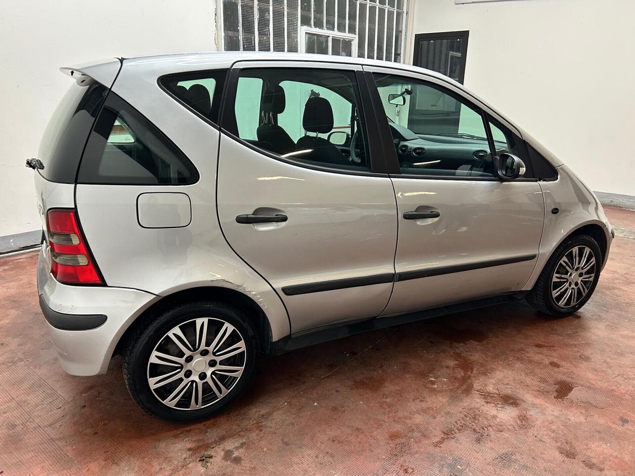 Mercedes-benz A 140 benzina