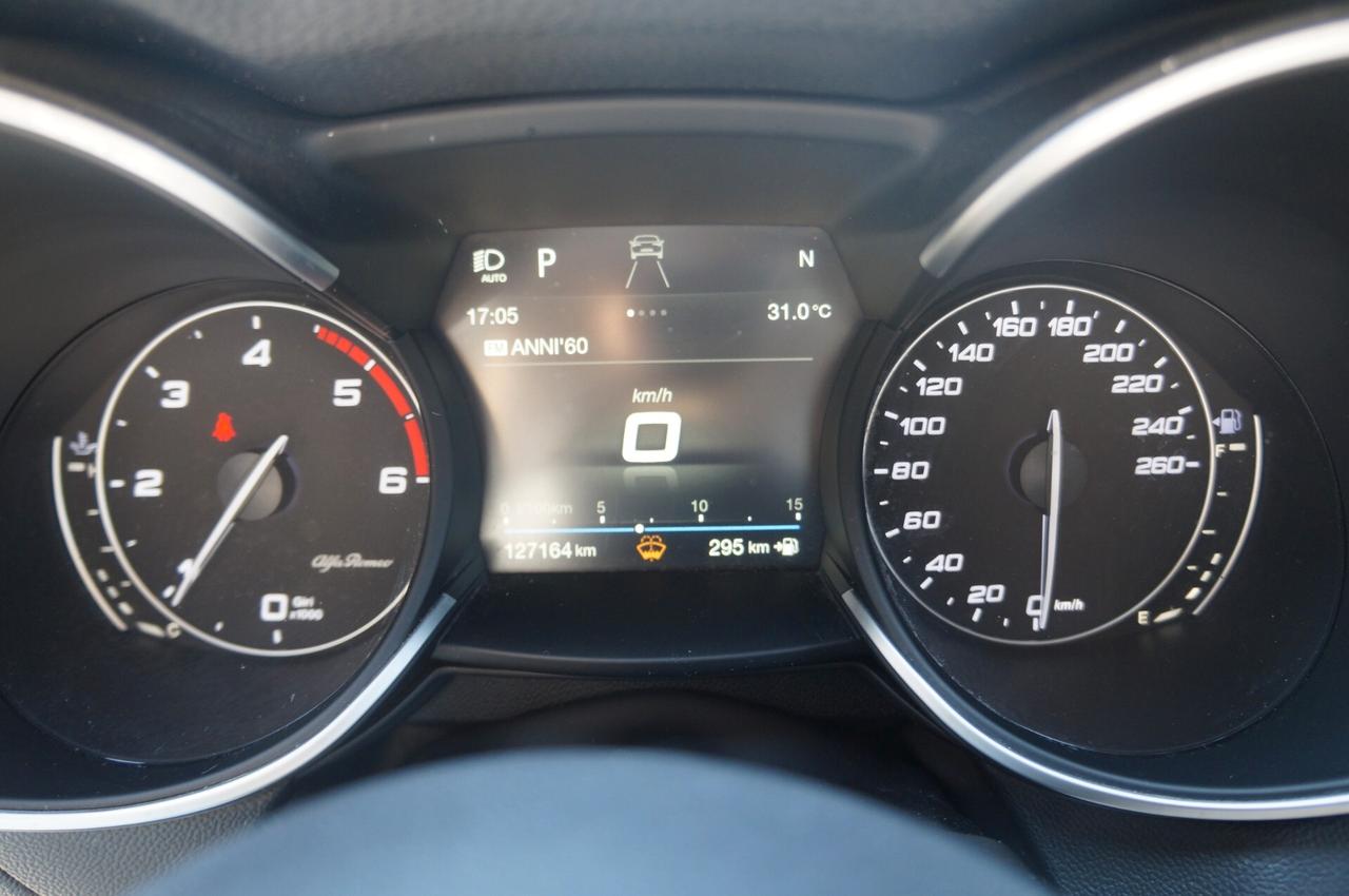 Alfa Romeo Stelvio 2.2 Turbodiesel 210 CV AT8 Q4 Executive PACK SPORT
