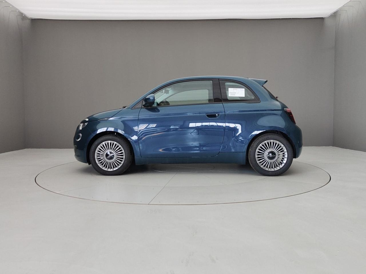 FIAT 500e 500E 118CV 42KW 320KM