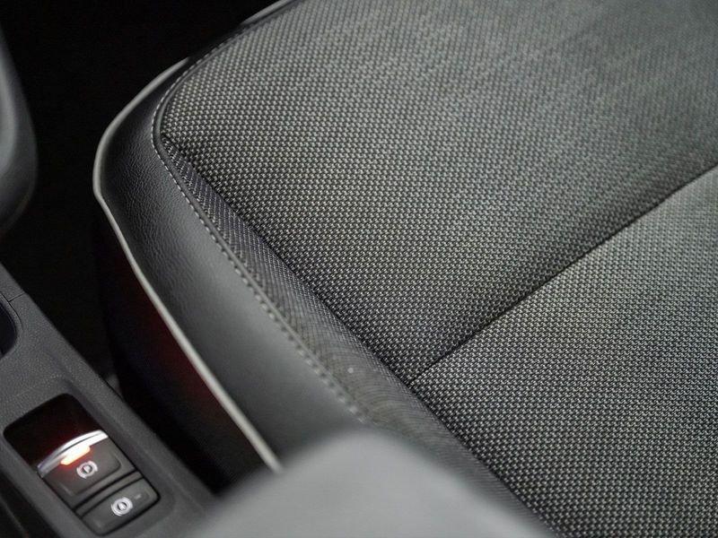 Renault Captur Captur Plug-in Hybrid E-Tech 160 CV Intens