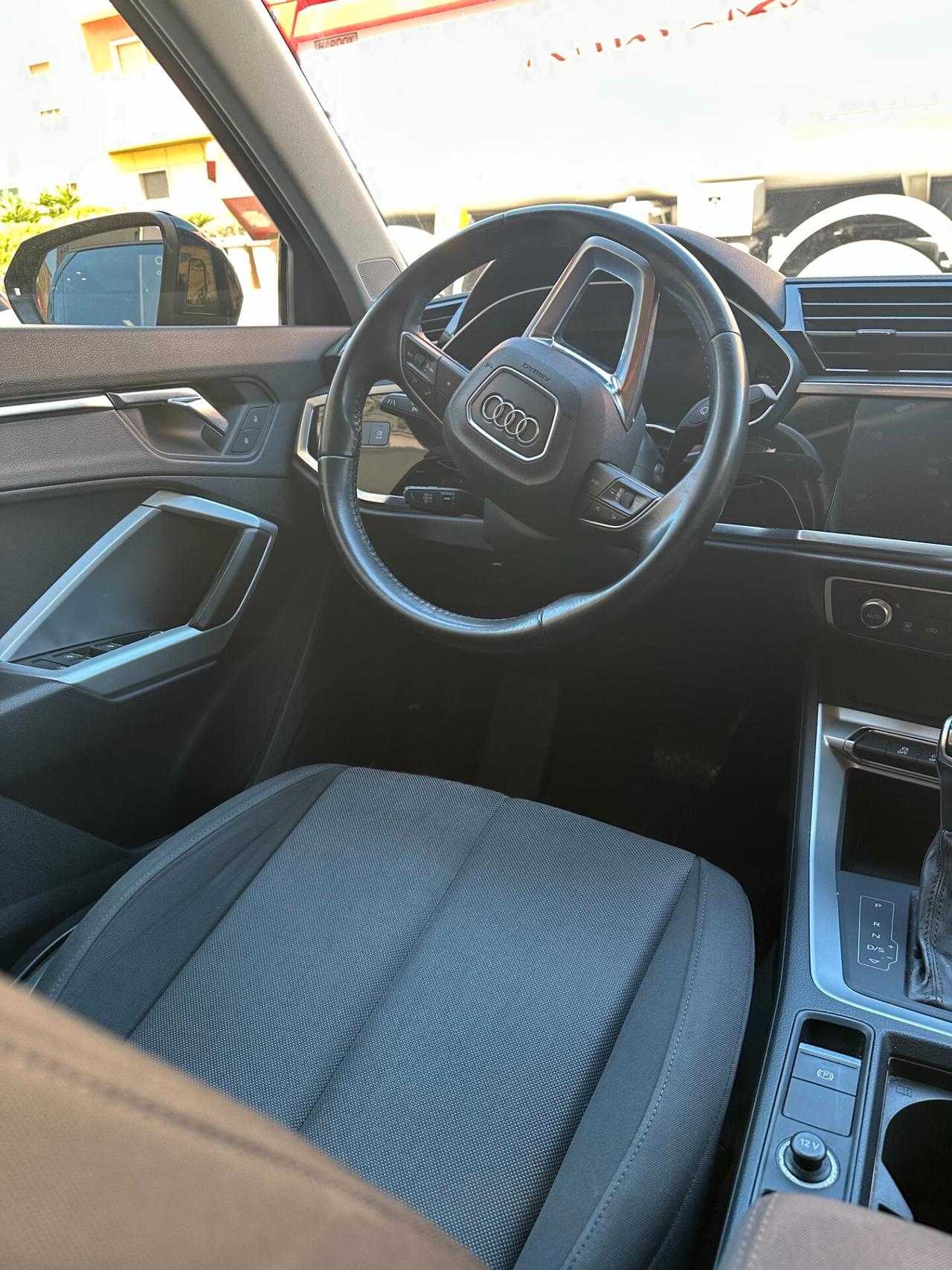 Audi Q3 35 TDI S tronic S line edition