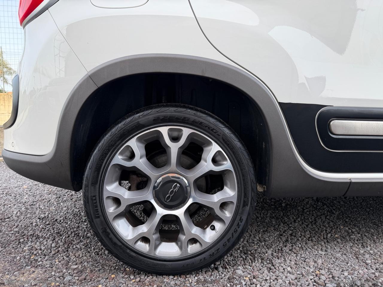 FIAT 500L 1.6 MJT 120CV Trekking PELLE CLIMA AUTOMATICO