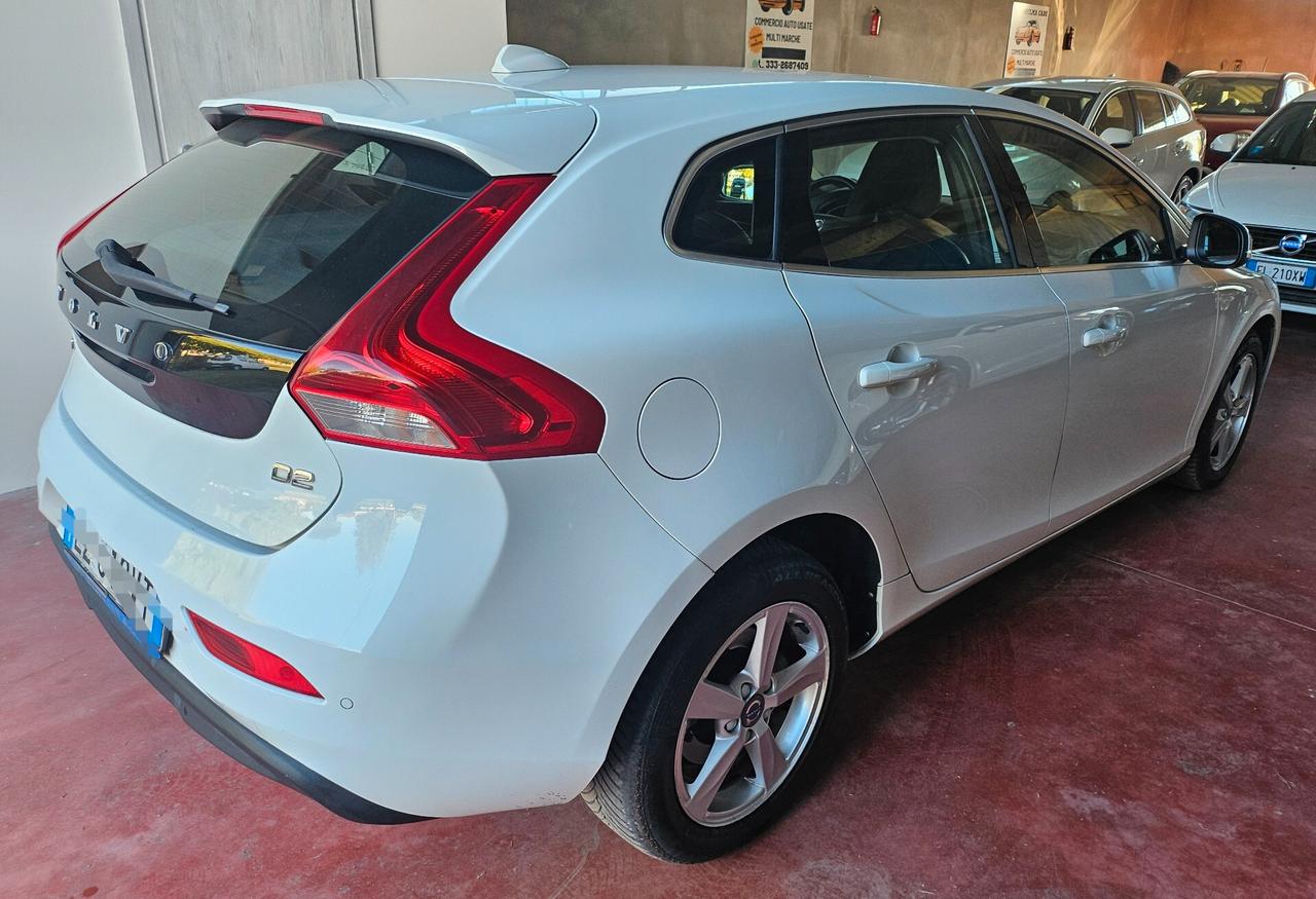 Volvo V40 D2 'eco' Momentum