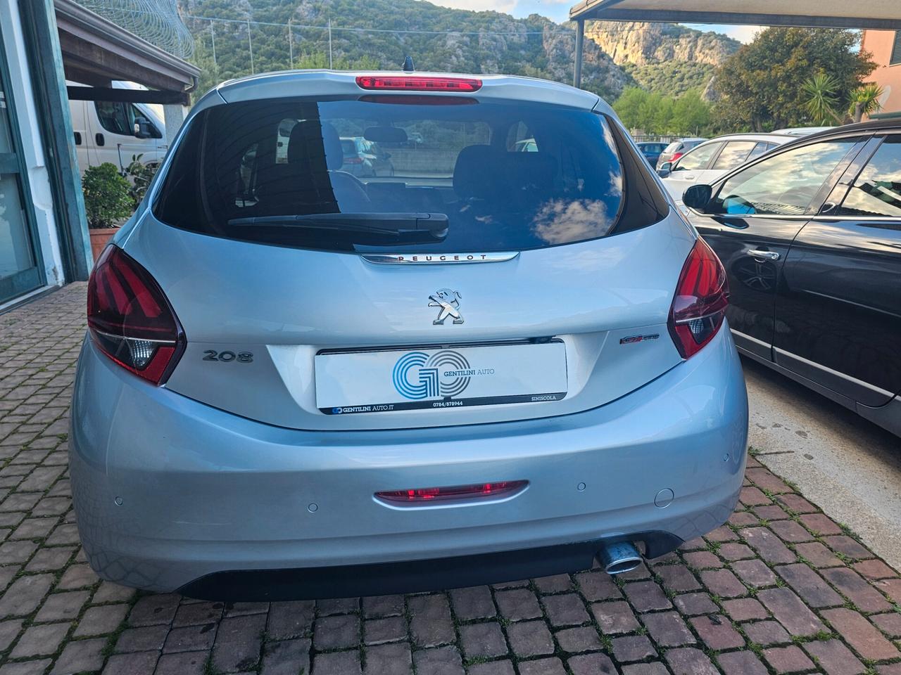 Peugeot 208 BlueHDi 120 S&S 3 porte GT Line