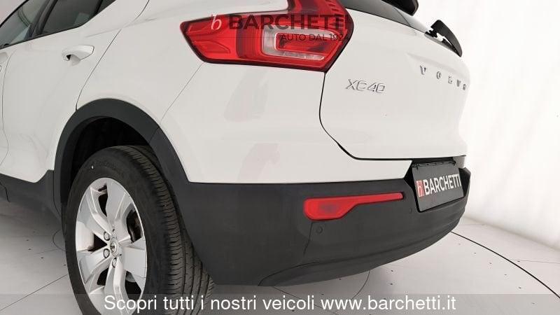 Volvo XC40 (2017----) T2 MOMENTUM CORE