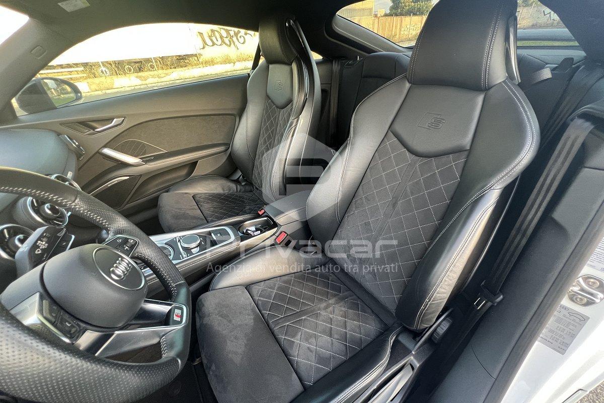 AUDI TT Coupé 40 TFSI S tronic