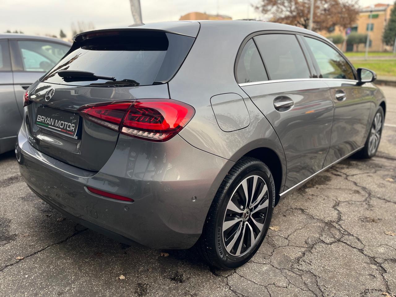 Mercedes-benz A 250 e Automatic EQ-Power Sport