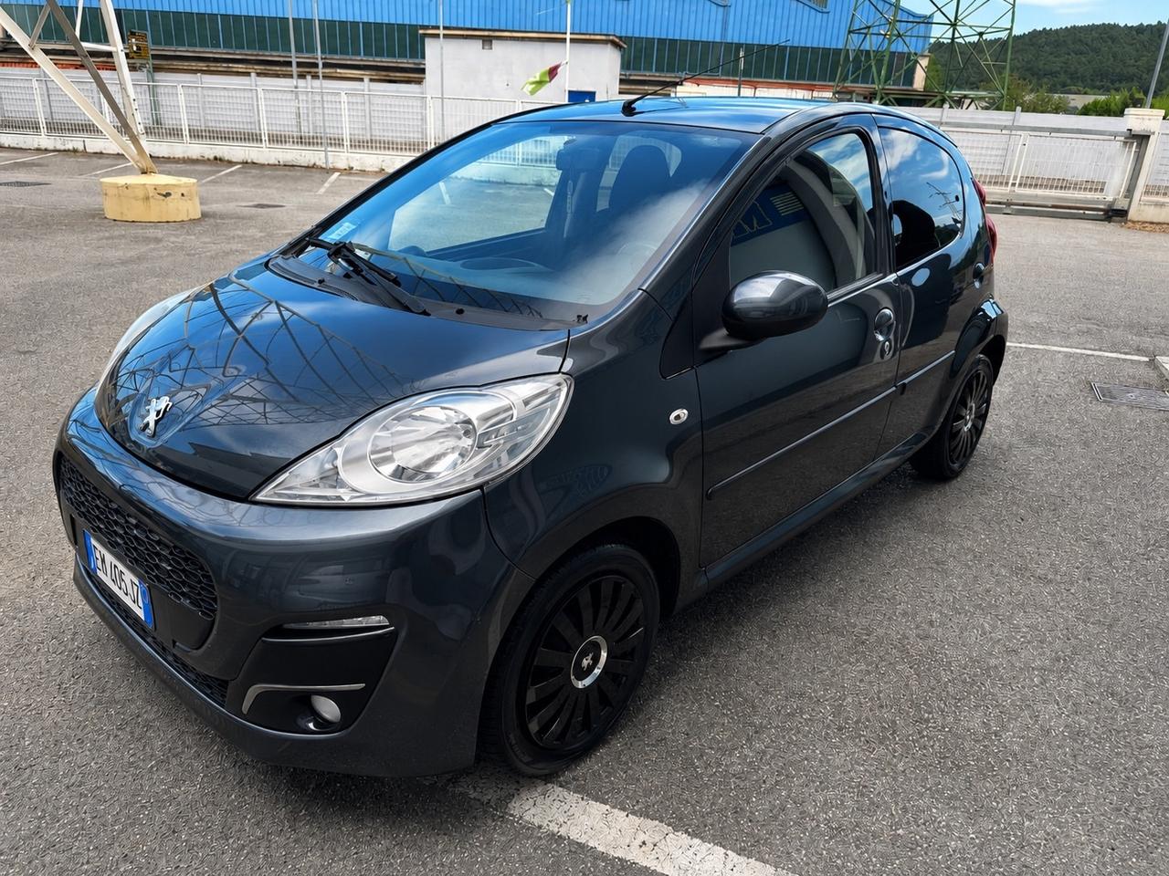 Peugeot 107 1.0 68CV 5p. 2012