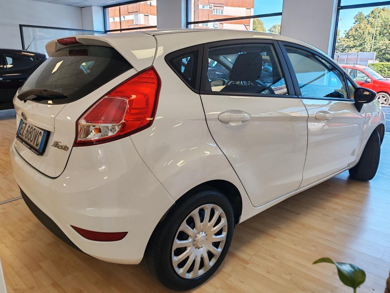 Ford Fiesta - DISTRIBUZIONE NUOVA e TAGLIANDATA - euro 6 !!!