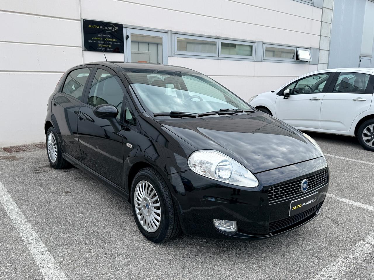 Fiat Grande Punto 1.4 Starjet 16V 5 porte Emotion