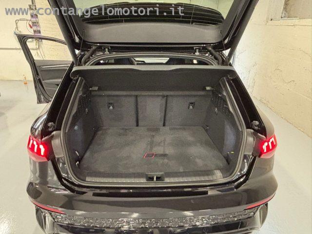 AUDI RS3 1- 300 RS3 SPB TFSI quattro S tronic