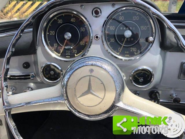 MERCEDES-BENZ 190 SL / Targa Oro / Matching N. / Visibile a Bari