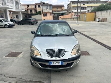 Lancia Ypsilon 1.2 16V Oro GPL