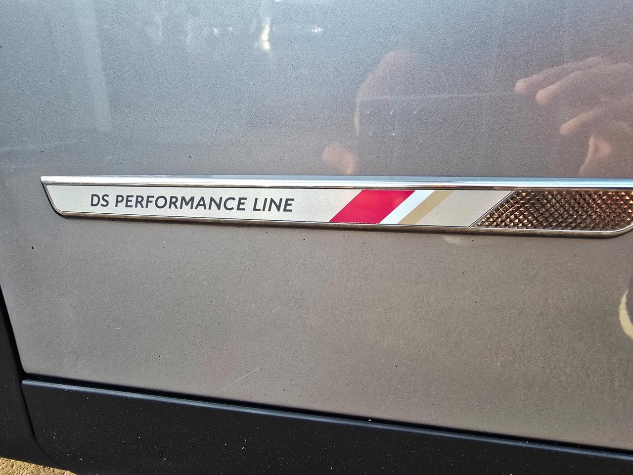 Ds DS3 3 Crossback BlueHDi 130 aut. Performance Line