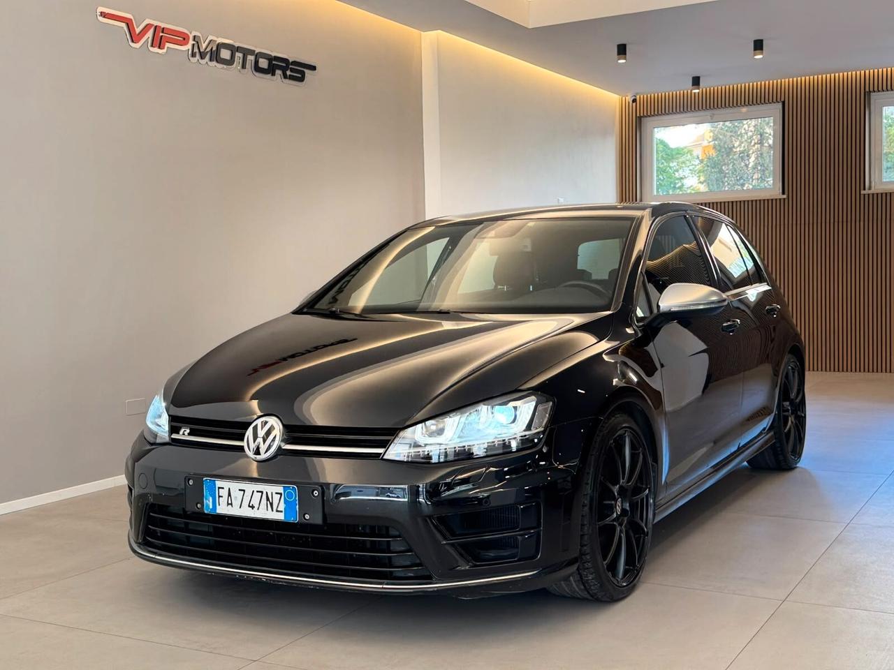 VOLKSWAGEN GOLF **R**7SERIE DSG CAMBIO AUTOMATICO FULL OPTIONAL 300CV