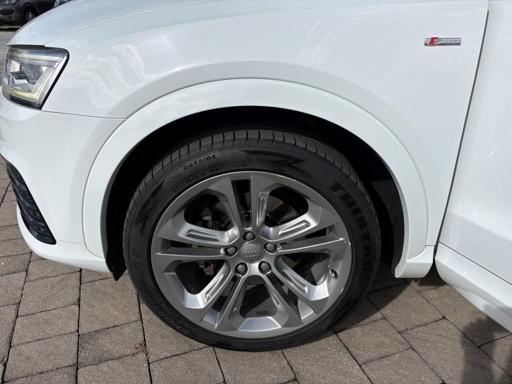 Audi Q3 2.0 TDI 150 CV S LINE EDITION