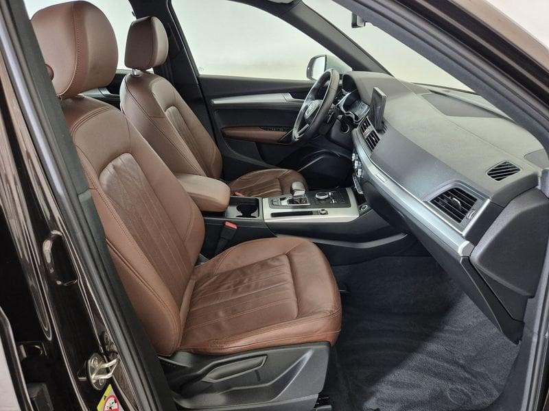 Audi Q5 II 2017 Diesel 40 2.0 tdi Business Sport quattro 190cv s-troni