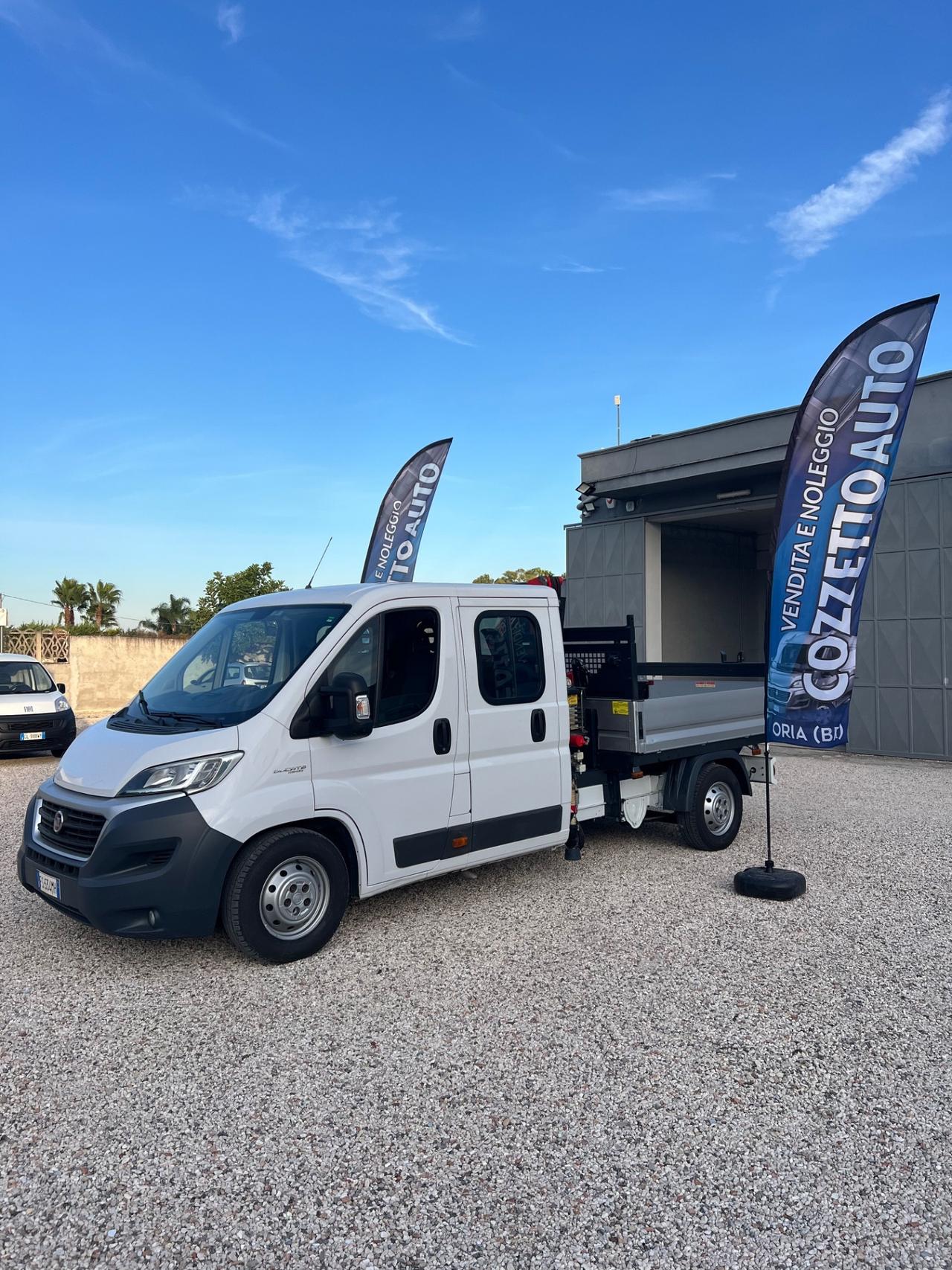 Fiat Ducato con Gru doppia cabina 7 posti