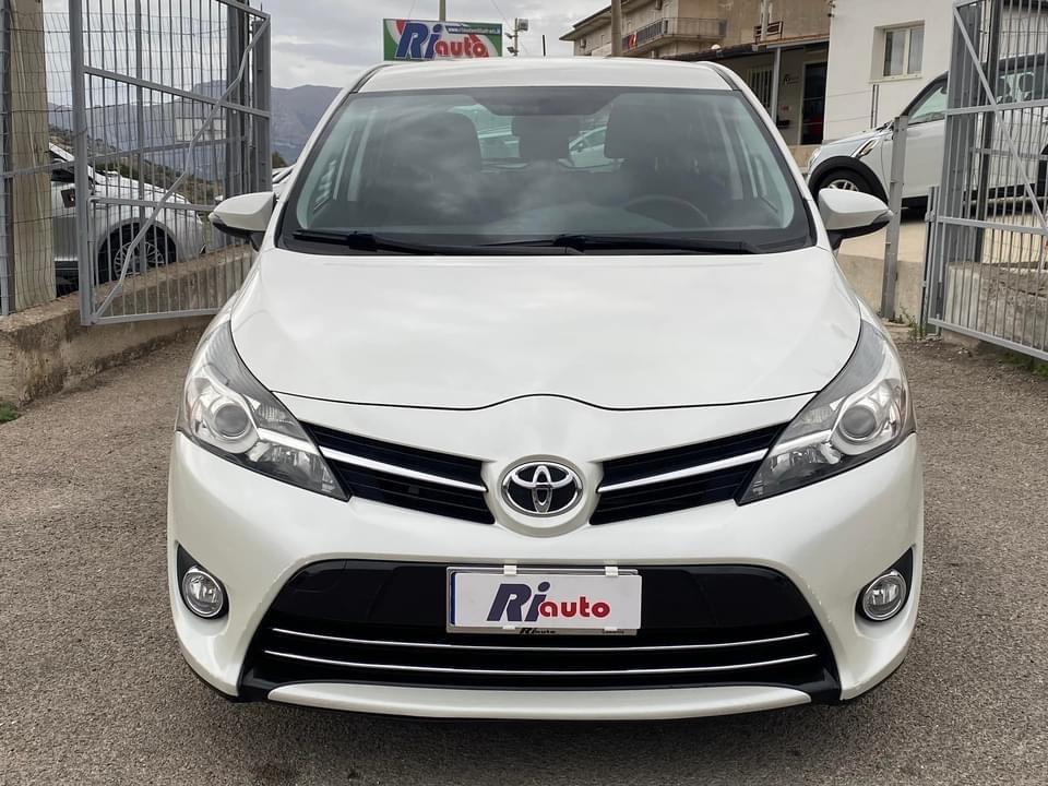 Toyota Verso 2.0 D Active 7 posti