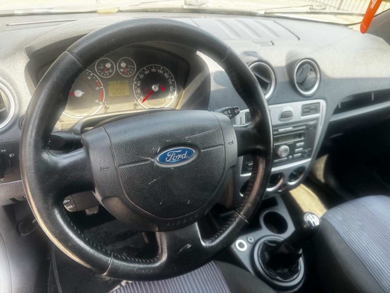 Ford Fusion 1.4 TDCi 5p. Collection