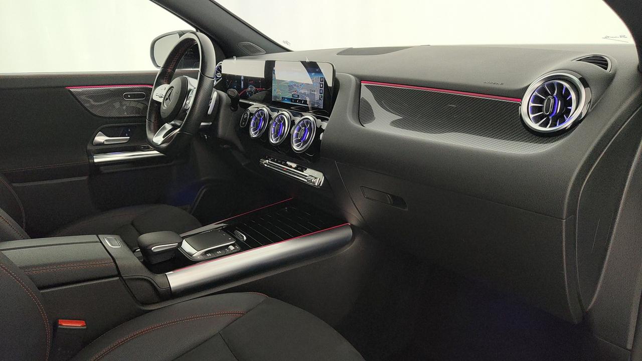 Mercedes-Benz GLA 220 d Premium 4matic auto