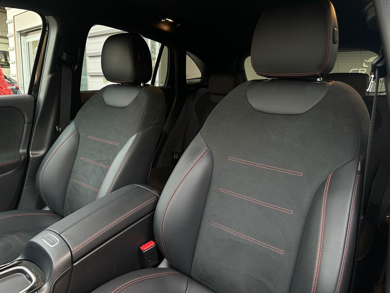 Mercedes-benz GLA 200 d Automatic 4Matic AMG Line Premium