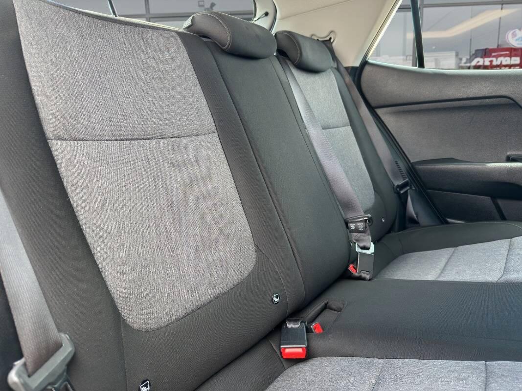 Kia Stonic 1.0 t-gdi mhev Style 100cv CON TELECAM E CARPLAY