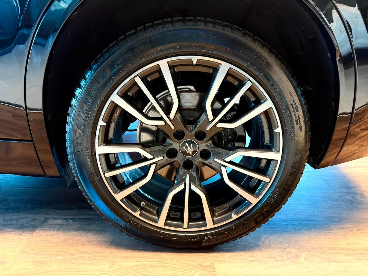 Maserati Grecale MHEV 300 CV AWD GT