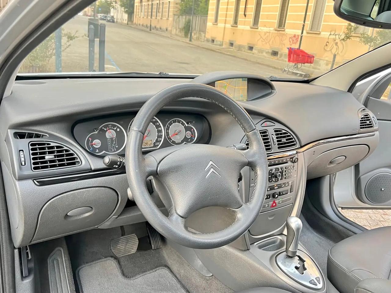 Citroen C5 3.0 V6 24V aut. Executive