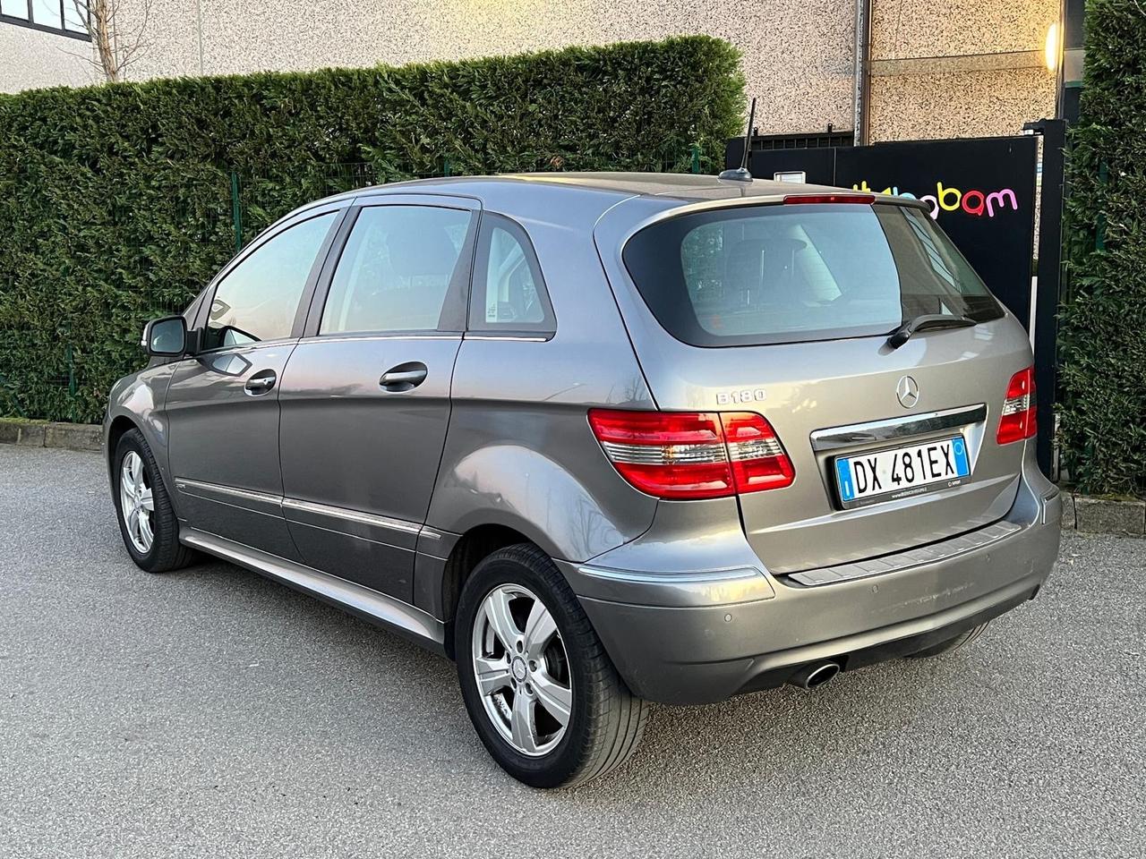 Mercedes-benz B 180 B 180 BlueEFFICIENCY Sport