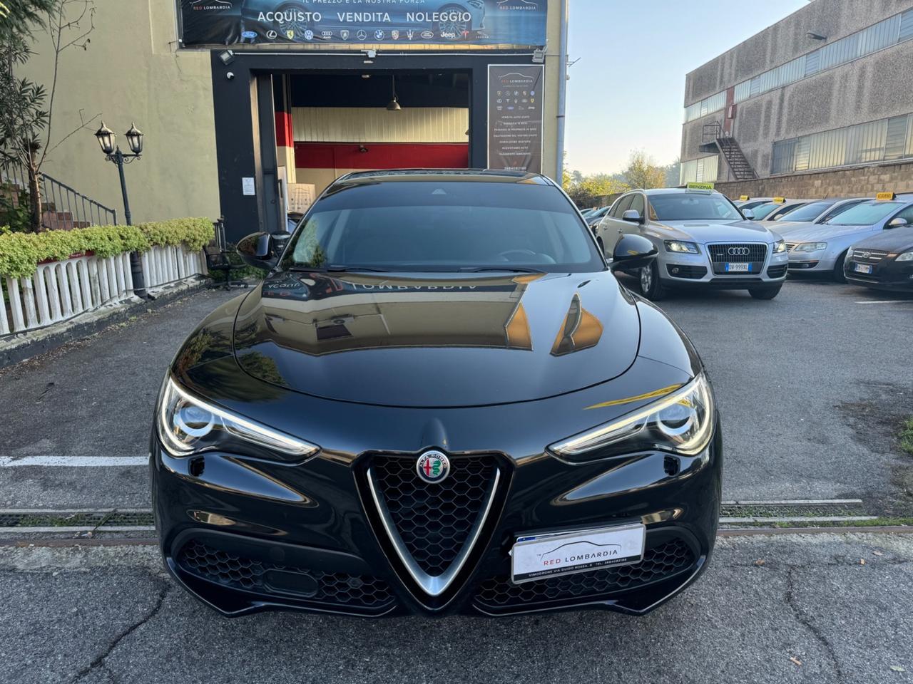 Alfa Romeo Stelvio 2.2 Turbodiesel 190 CV AT8 Q4 Business