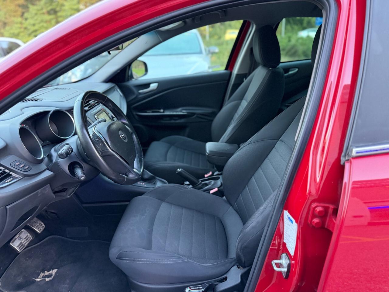 Alfa Romeo Giulietta 1.6 JTDm TCT 120 CV*Automatik*Neopatentati*Euro6*