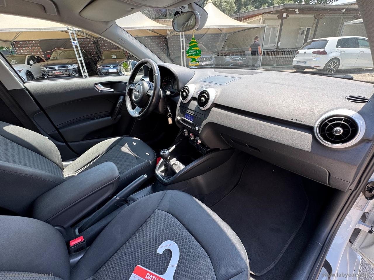 AUDI A1 1.6 TDI S line edition
