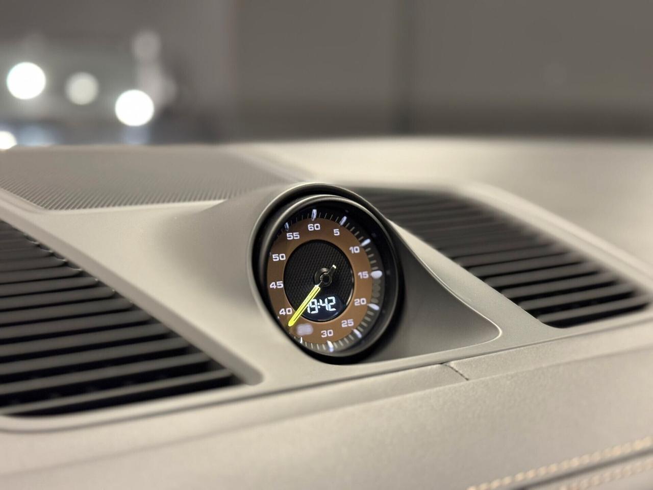 Porsche Cayenne Coupé 3.0 340 CV E-Hybrid TETTO PANORAMICO
