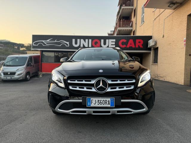 MERCEDES-BENZ GLA 180 d Automatic Sport