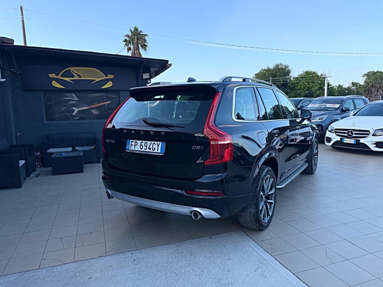 Volvo XC 90 XC90 D5 AWD Geartronic 7 posti R-design