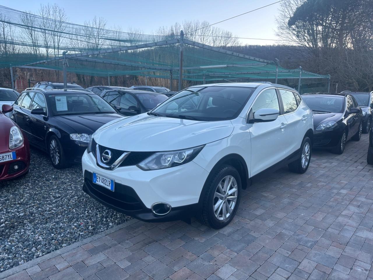 Nissan Qashqai 1.5 dCi Visia