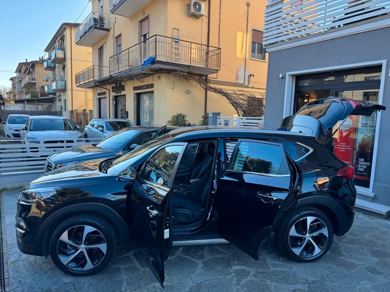 HYUNDAI TUCSON 1.7 CRDi XPOSSIBLE KM 76.000 UNIPROP.