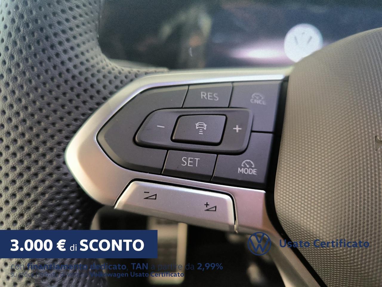 Volkswagen Golf 1.5 etsi r-line plus 150cv dsg