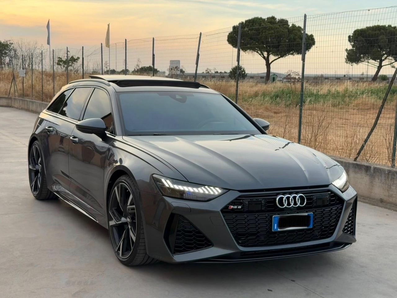Audi RS6 RS 6 Avant 4.0 TFSI V8 quattro tiptronic