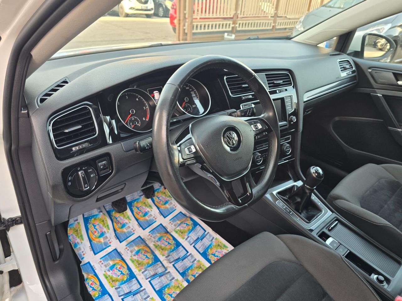 Volkswagen Golf 1.6 TDI 5p. Highline BlueMotion Technology