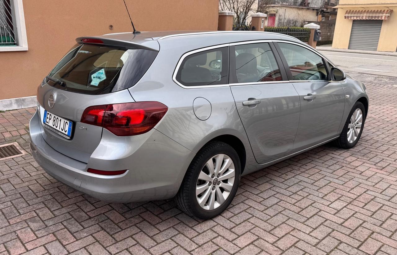 Opel Astra 1.7 CDTI 110CV Ok Neopatentati