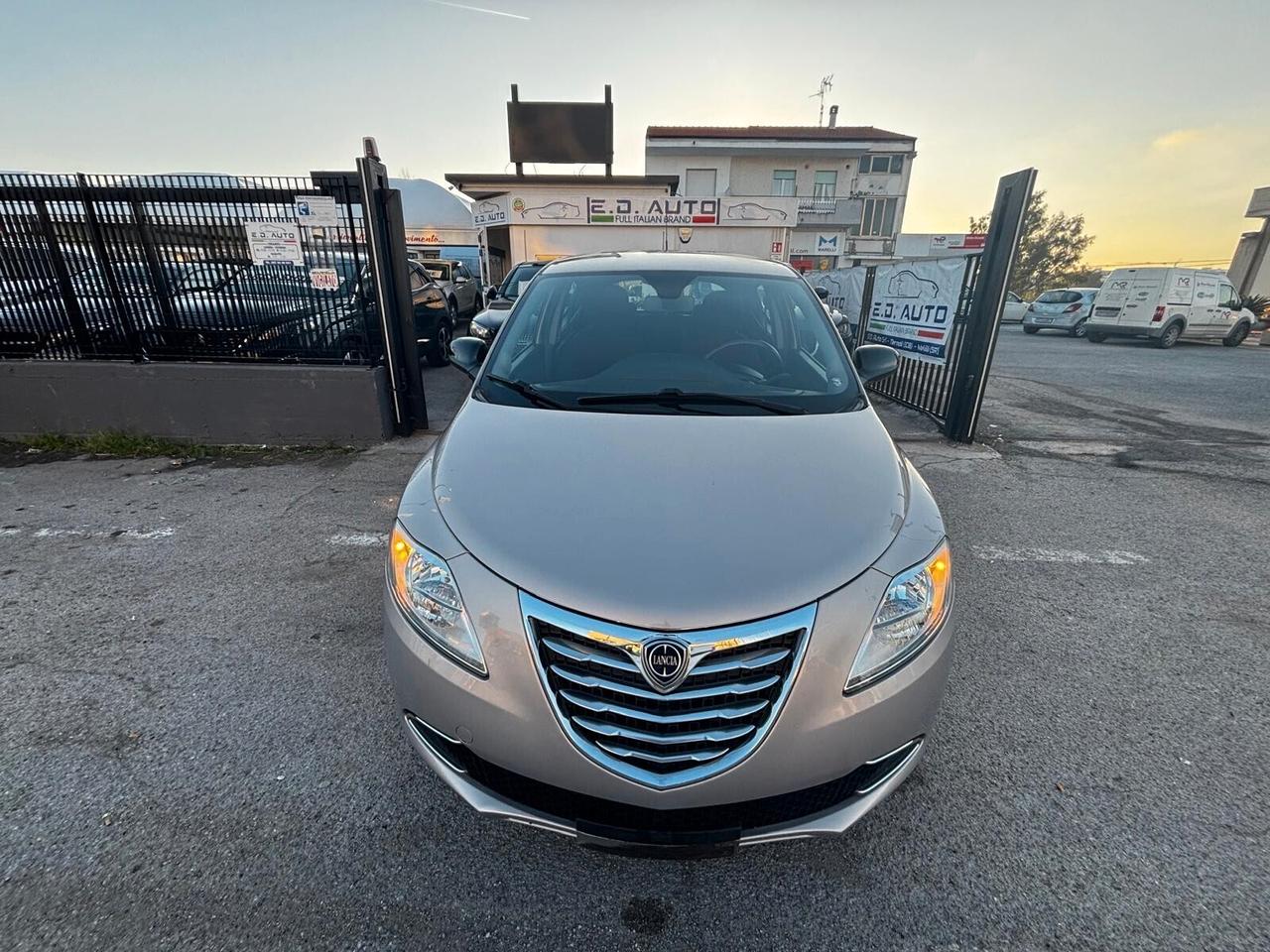 Lancia Ypsilon 1.3 MJT 16V 95 CV 5 porte S&S Gold