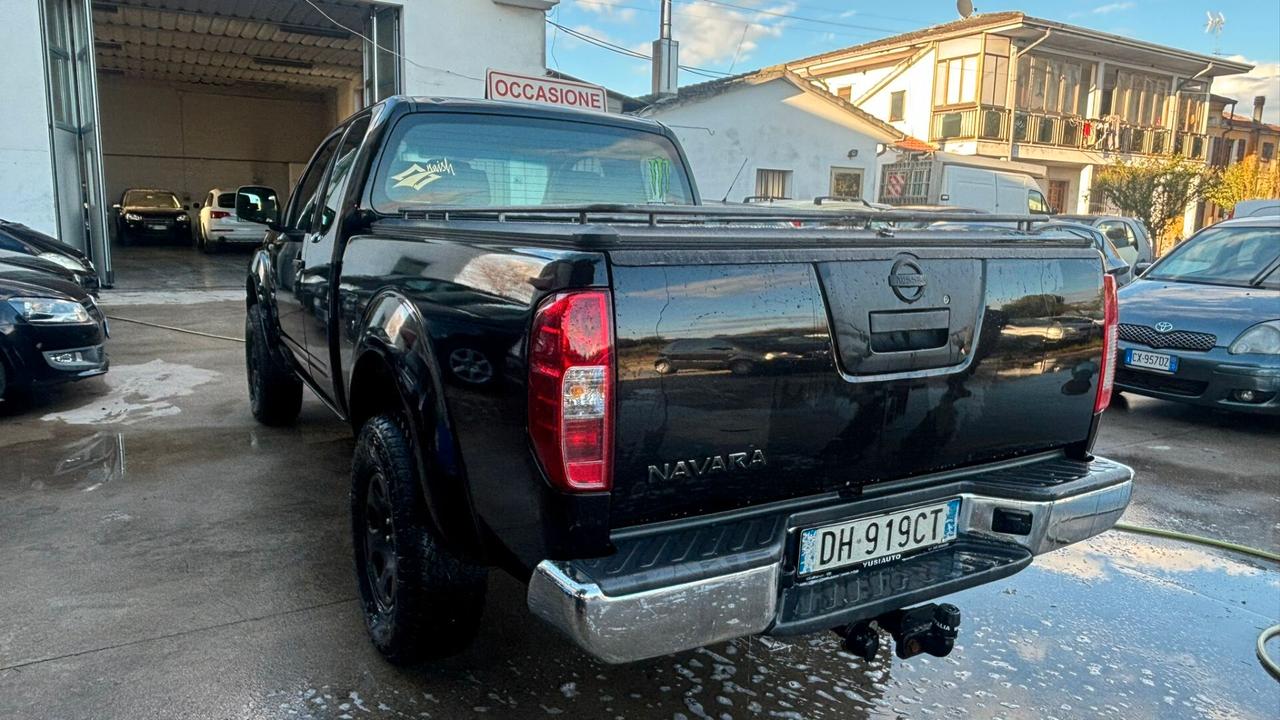 Nissan navara 2.5 pronto al uso perfetto