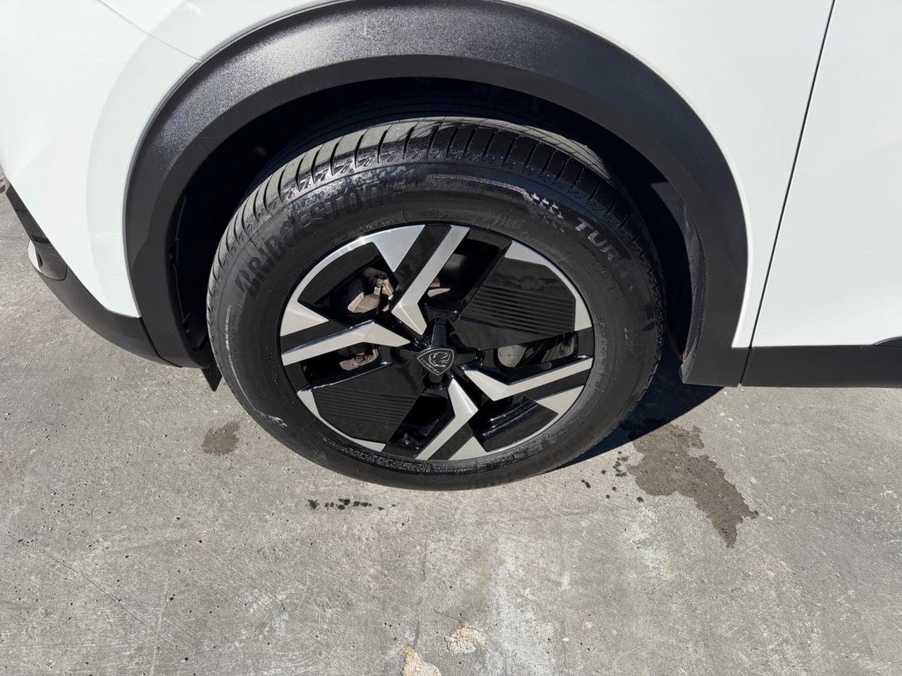 Peugeot 2008 BlueHDi 130 S&S EAT8 Allure