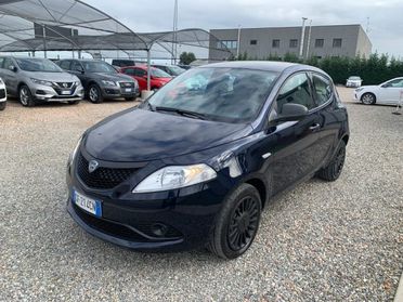 LANCIA Ypsilon 1.0 FireFly 5 porte S&S Hybrid Ecochic Gold