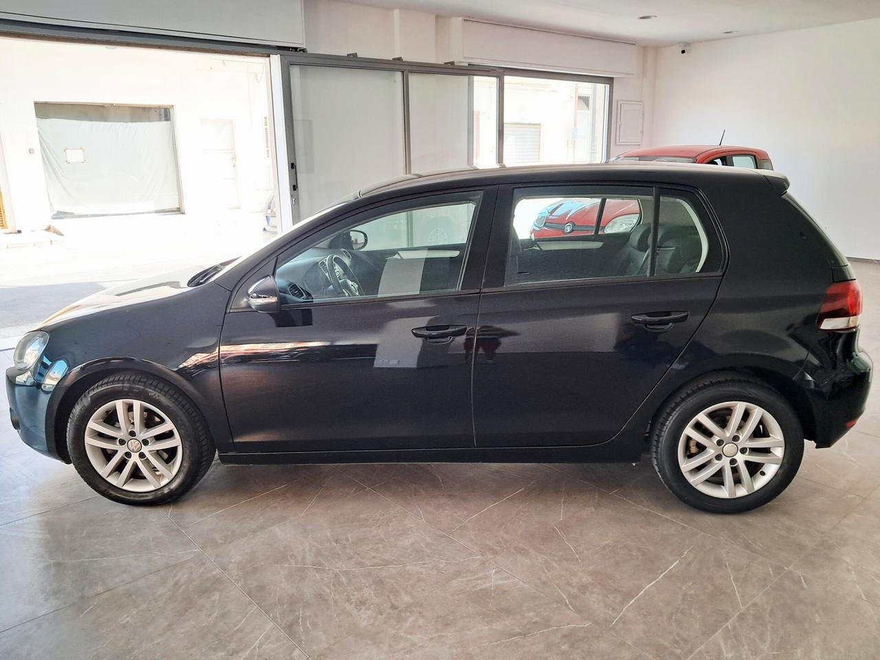 Volkswagen Golf 2.0 TDI 110CV